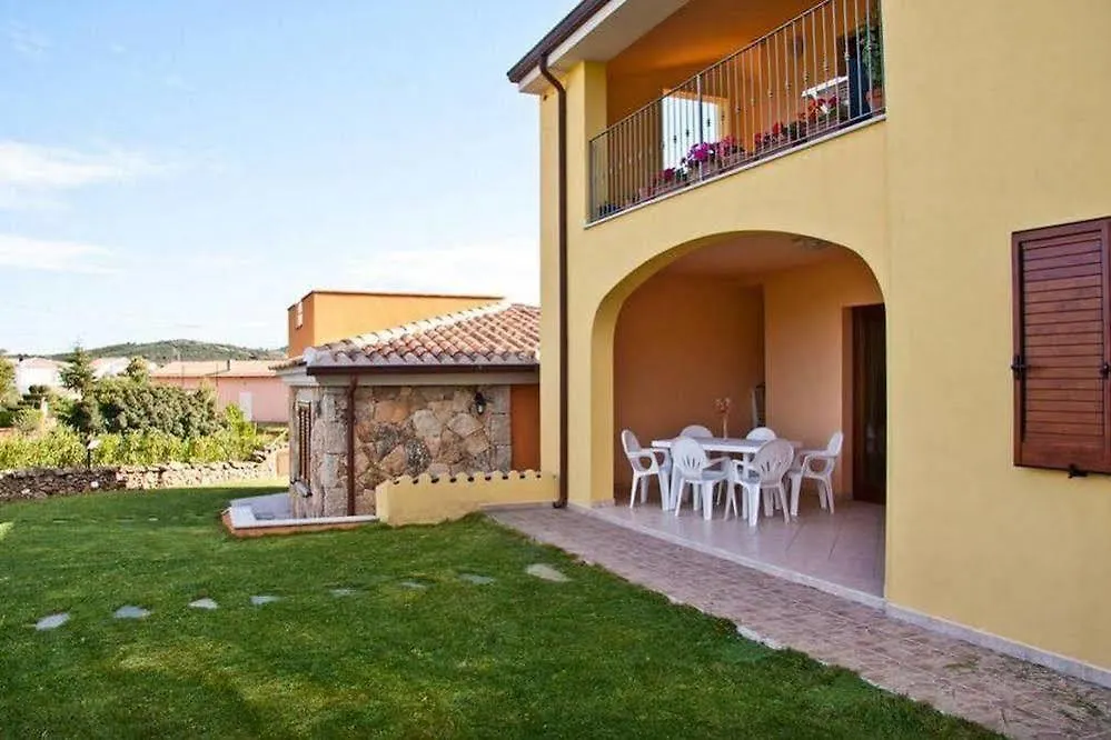 ** Aparthotel Residence SardegnaSummer Li Mori Budoni Italia